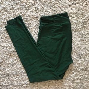 LulaRoe Tall and Curvy Leggings